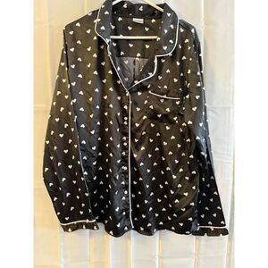 Serra Xl‎ White Hearts On Black Satin Pajama Set Sleep Shorts Button Up Pj Shirt
